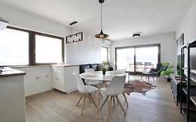 Penthouse Apartment By Hi5 -At The Top Of Budapest
