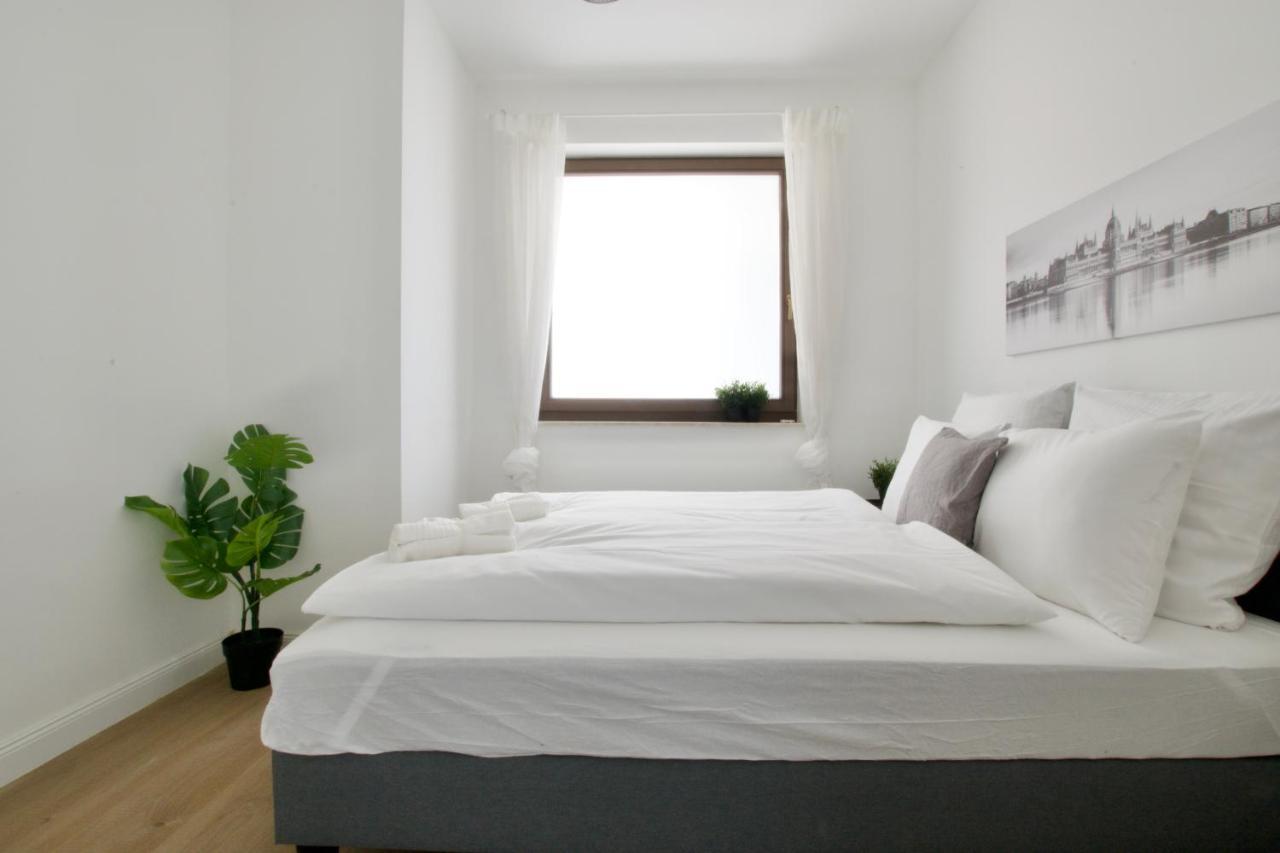 Penthouse Apartment By Hi5 -At The Top Of Budapest Exterior photo