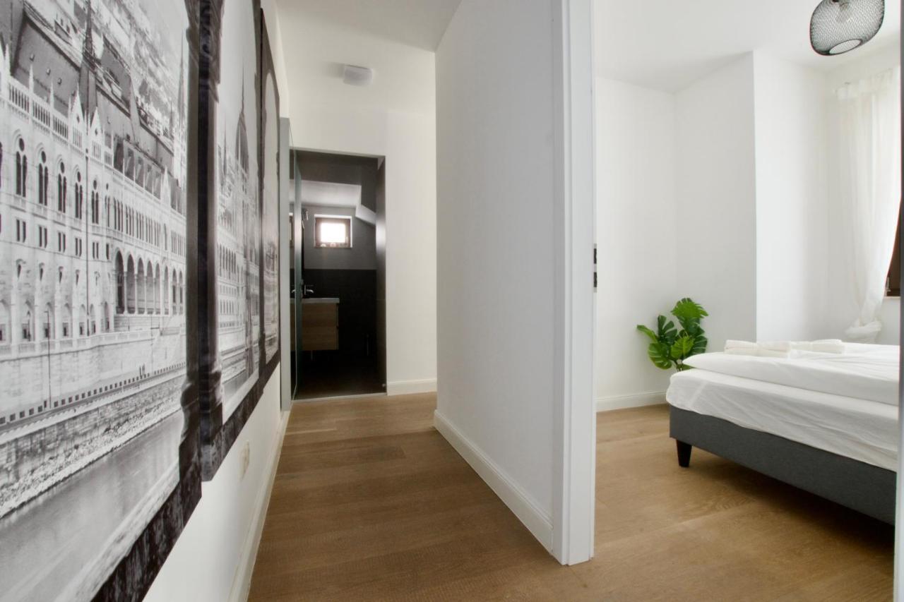 Penthouse Apartment By Hi5 -At The Top Of Budapest Exterior photo